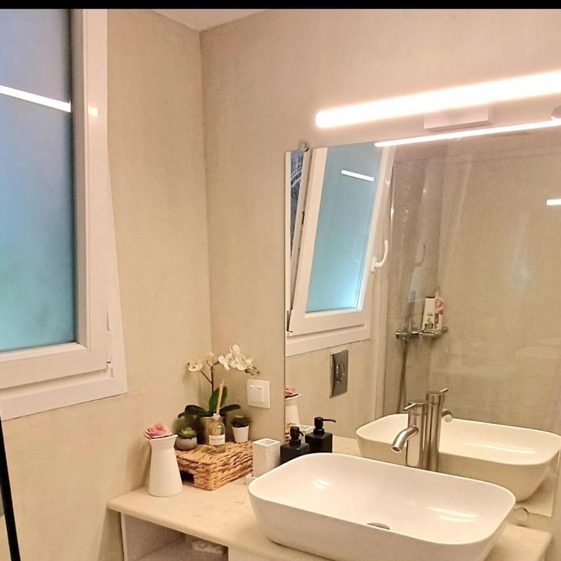 Terranova Beach Apartment -Rose อิปโซส ภายนอก รูปภาพ